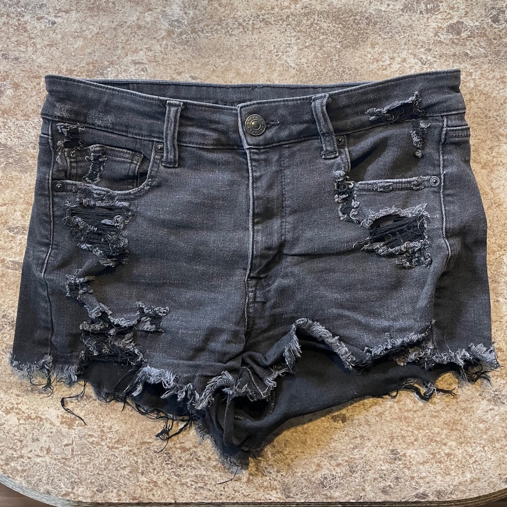 American Eagle Hi Rise Shortie